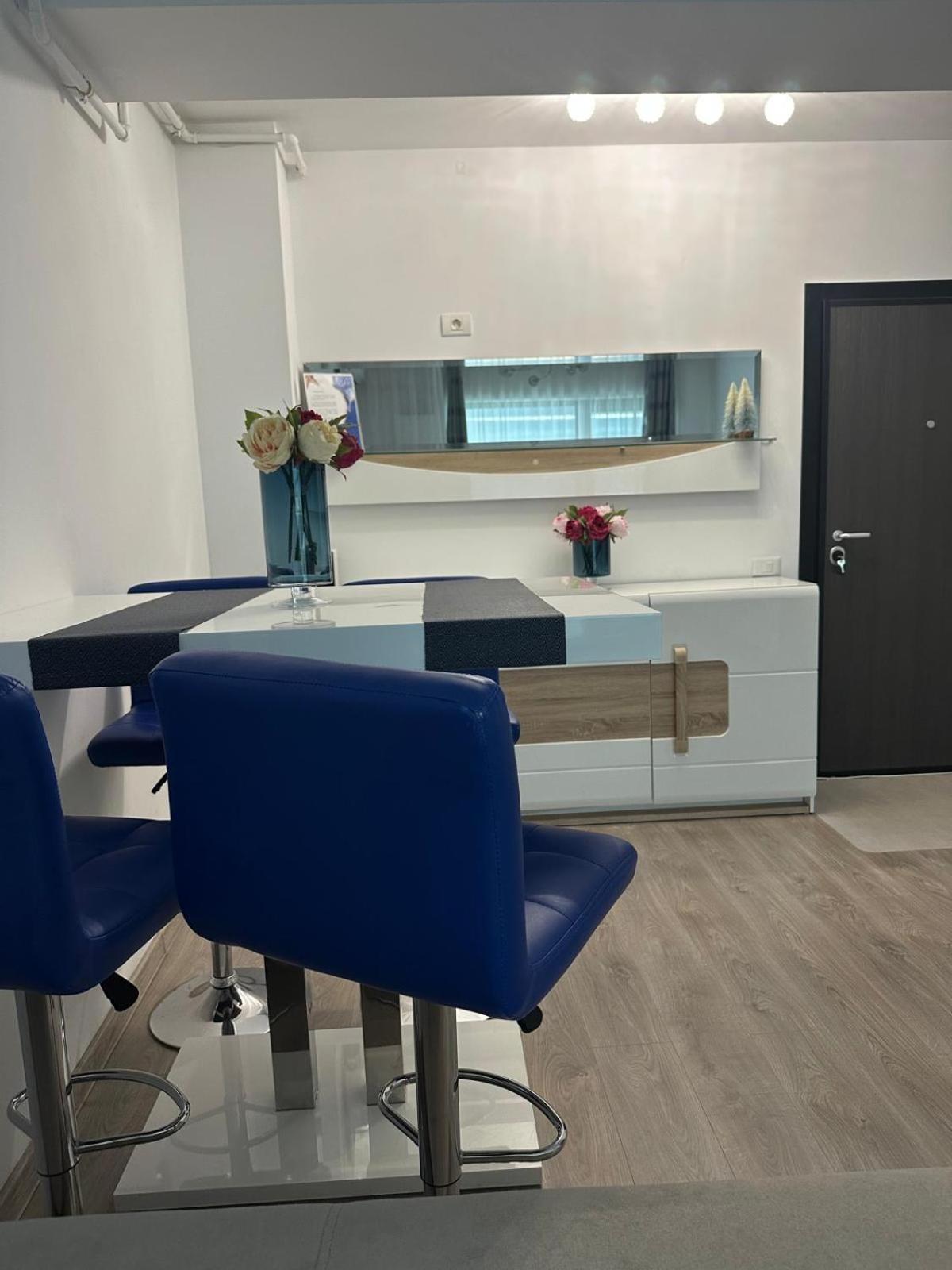 Sea View Luxury Apartament Navodari Bagian luar foto