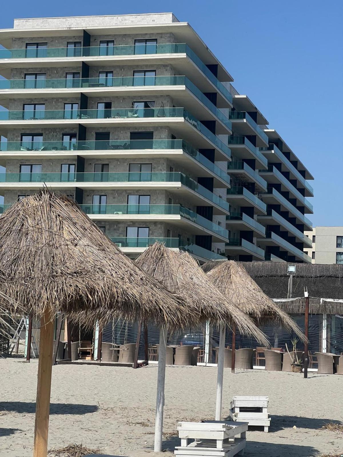 Sea View Luxury Apartament Navodari Bagian luar foto
